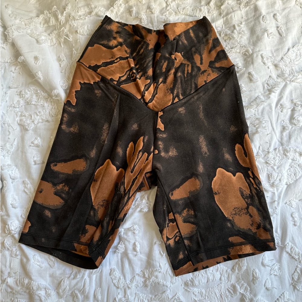 Offline aerie black and rust tie die criss cross waist biker shorts